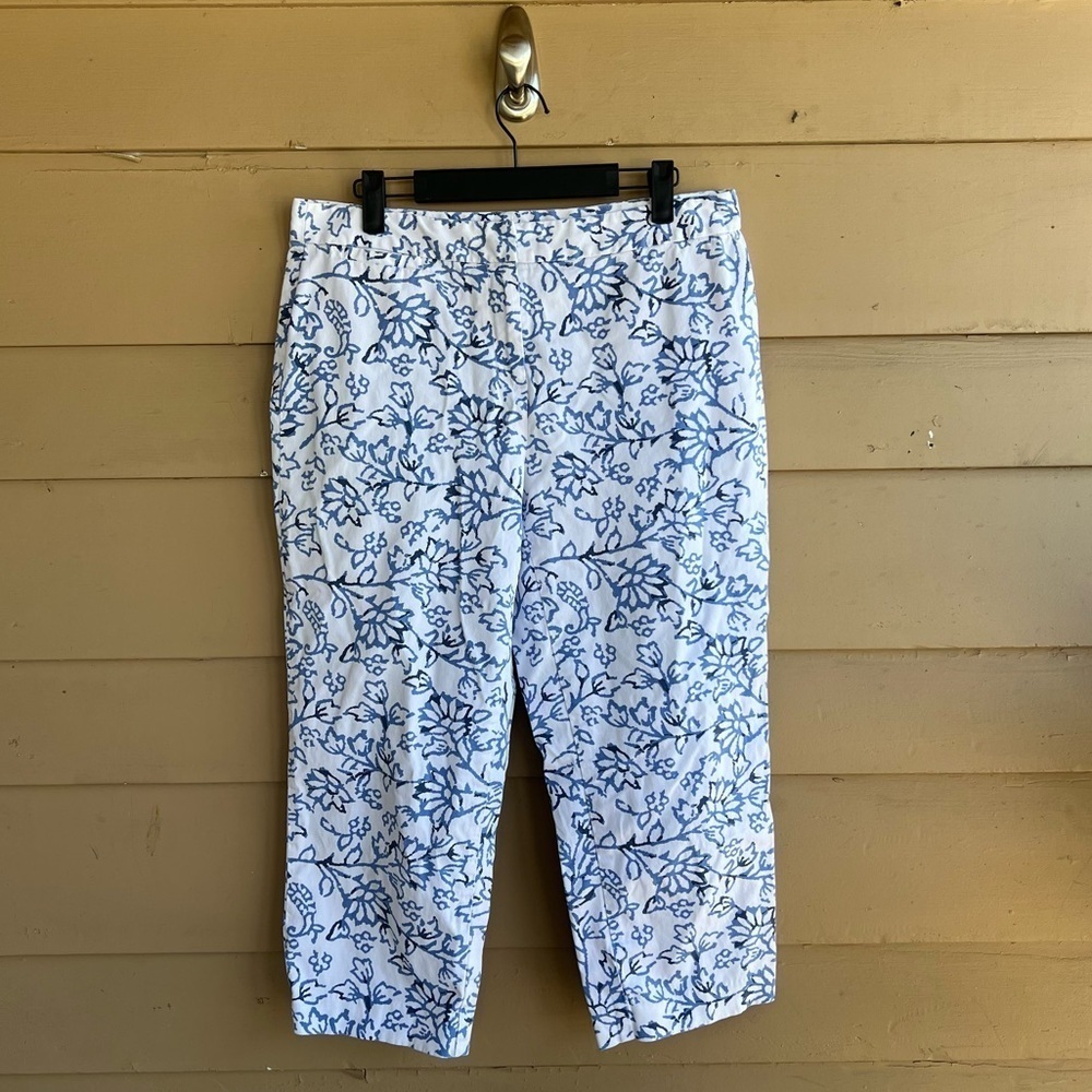 J.Jill Floral Capri Pants - Size 10 - Stretch Summer Vacation Resortwear Modest